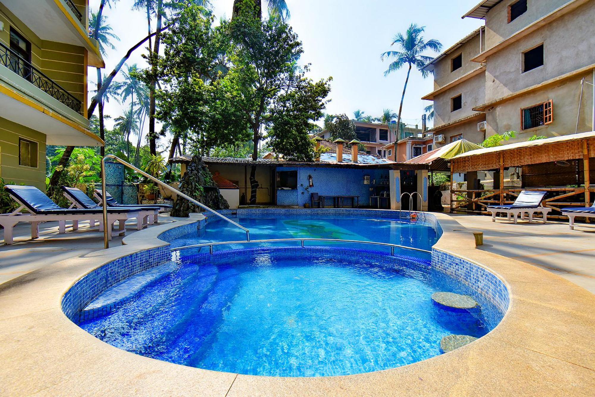 Fabhotel Kris Resort - Nr Calangute Beach Bagian luar foto