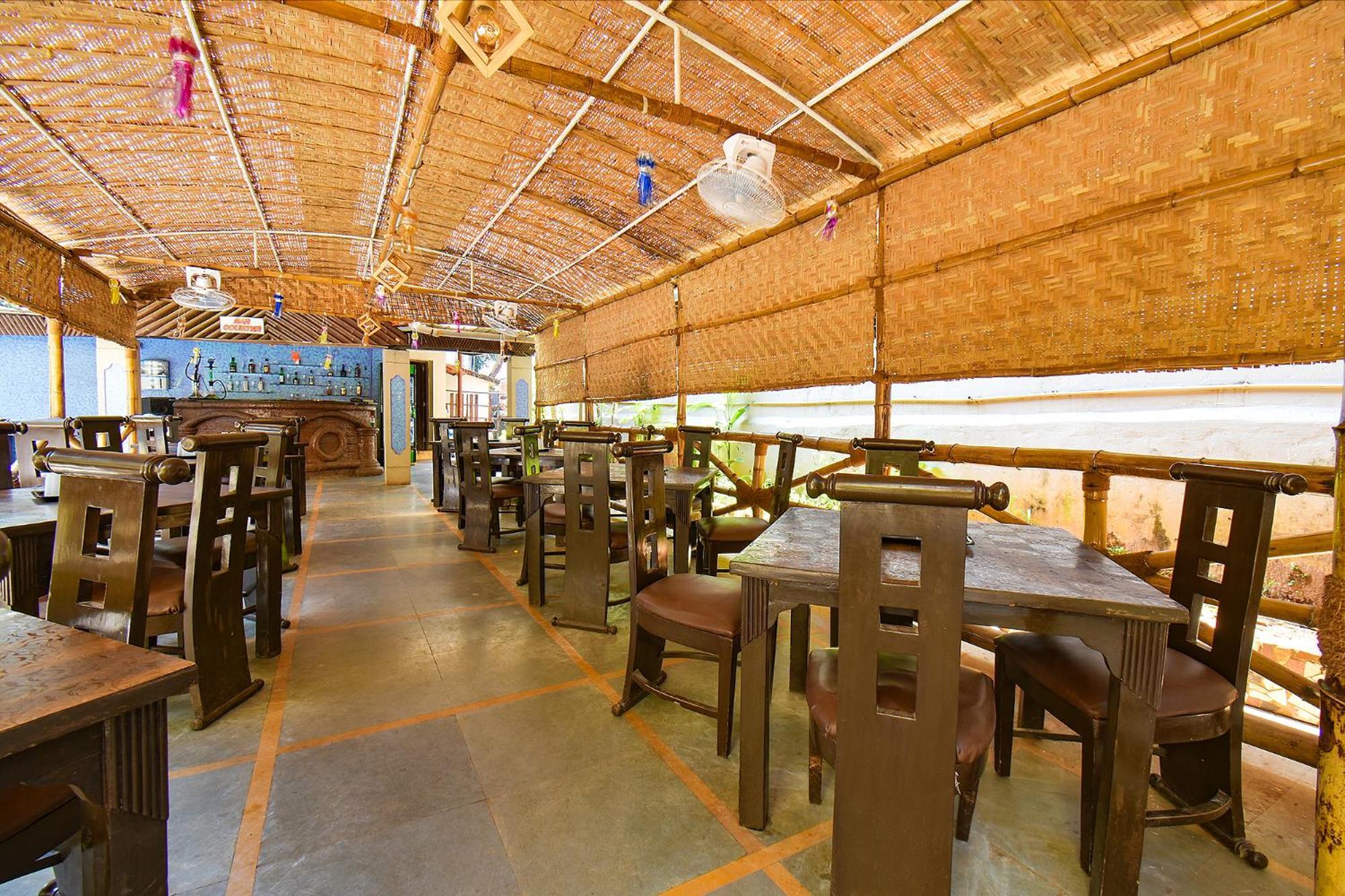 Fabhotel Kris Resort - Nr Calangute Beach Bagian luar foto