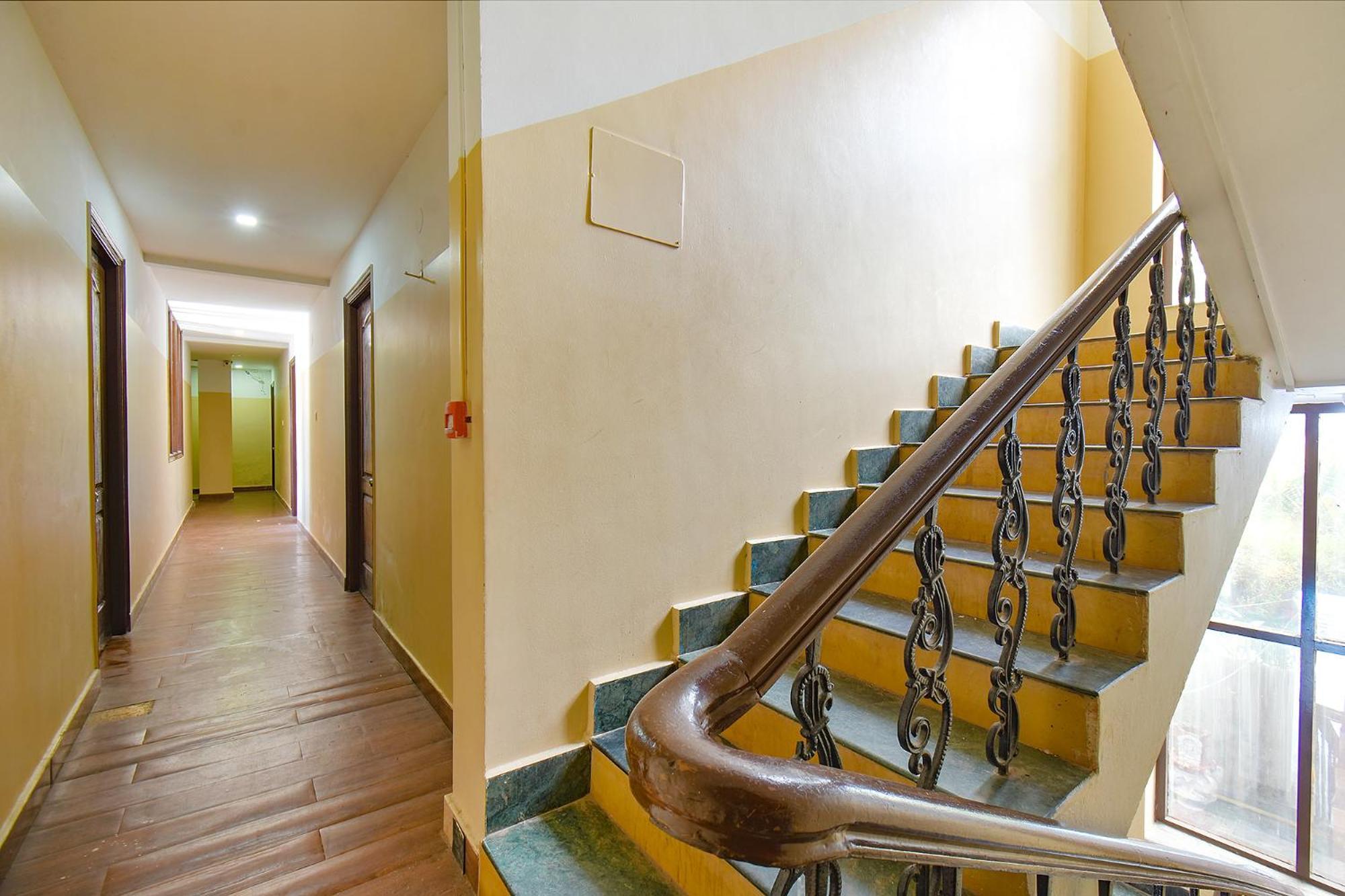 Fabhotel Kris Resort - Nr Calangute Beach Bagian luar foto