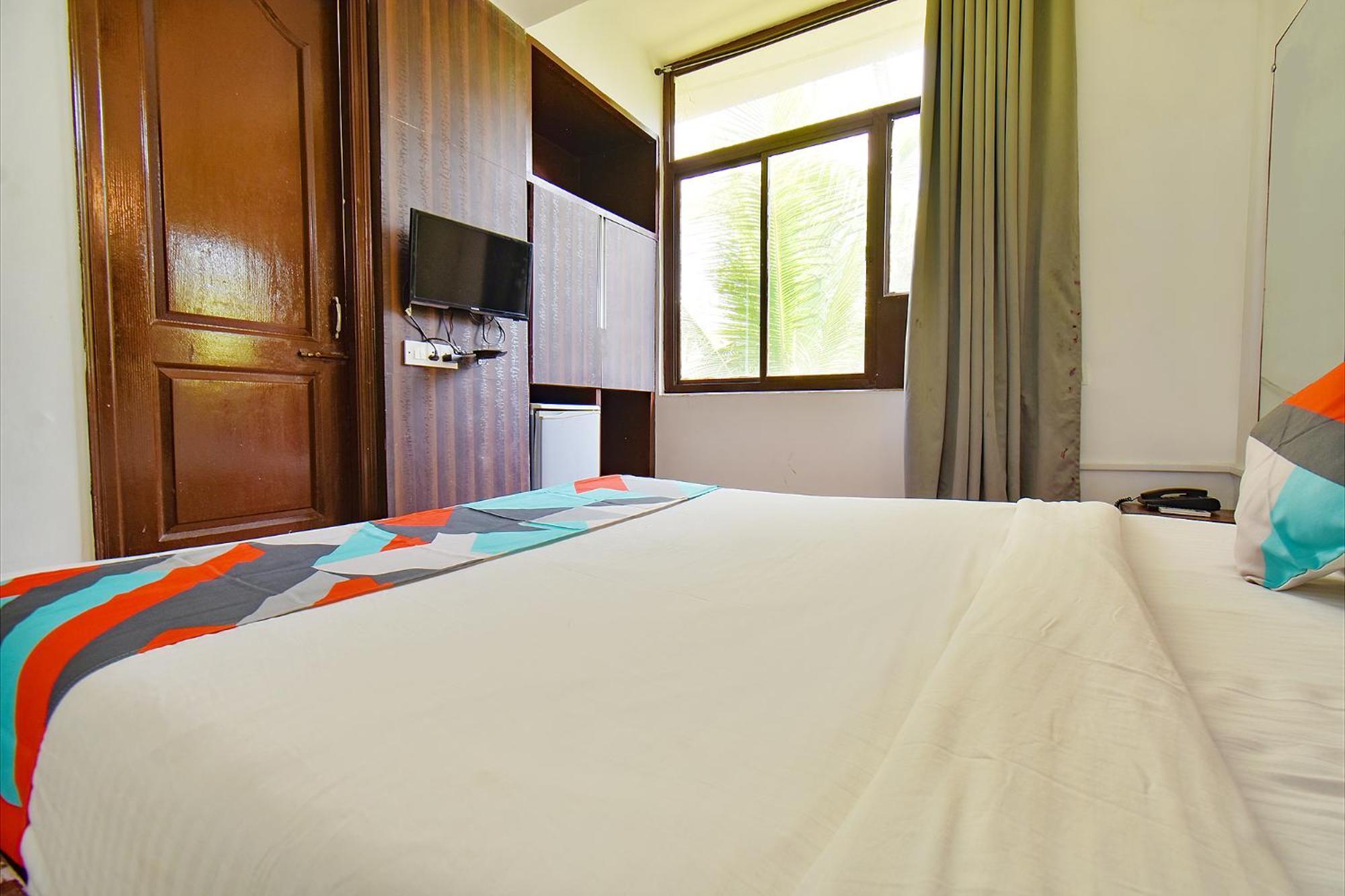 Fabhotel Kris Resort - Nr Calangute Beach Bagian luar foto